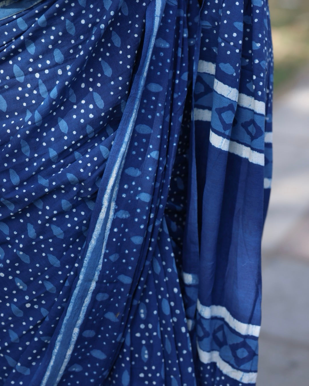 Dots Indigo Bagru Print Saree