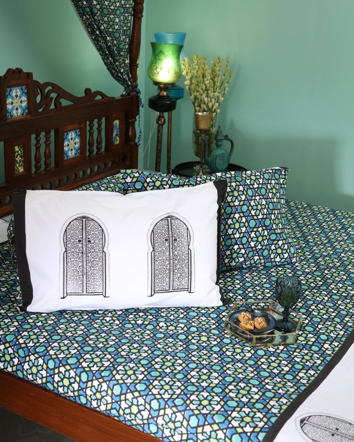 Moroccan Vibes Quilt and Bedsheet Set