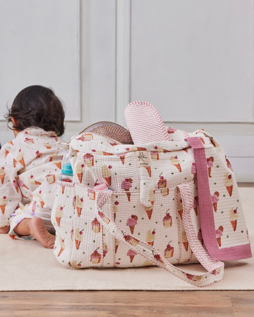 Wovist - Baby care, mother care bag (4pcs bag set) with... | Facebook