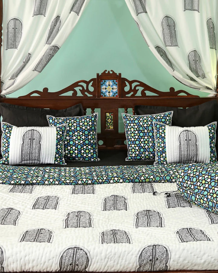 Moroccan Vibes Quilt and Bedsheet Set