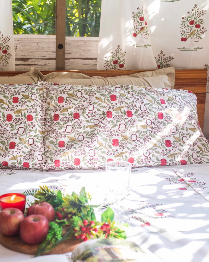 Apple Orchard Bedsheet