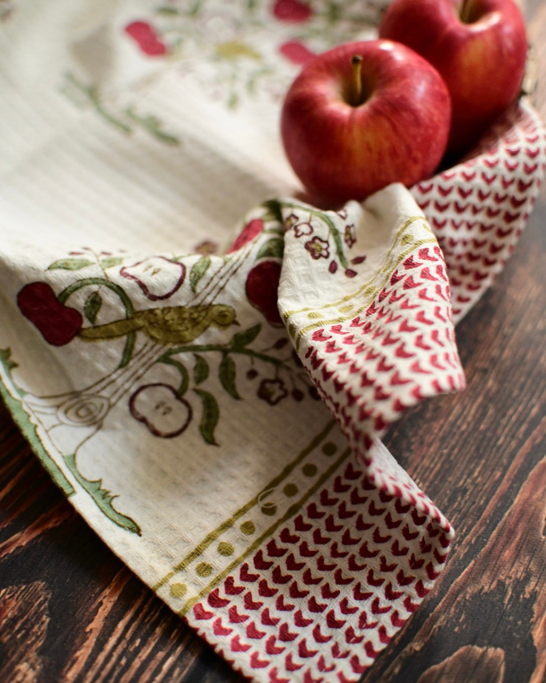 apple themed tea towel close-up view